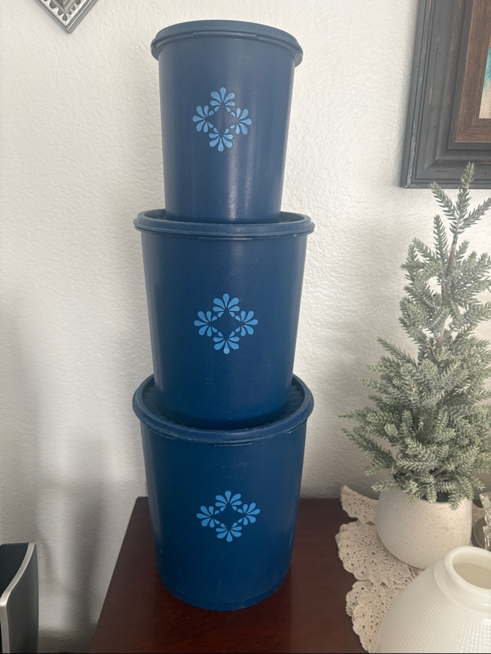 Tupperware Navy and Light Blue Stackable Storage Canisters